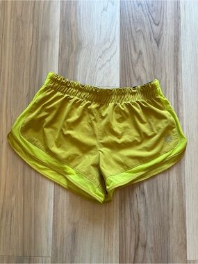 Without Walls Yellow Women’s Athletic Shorts - urban outfitters